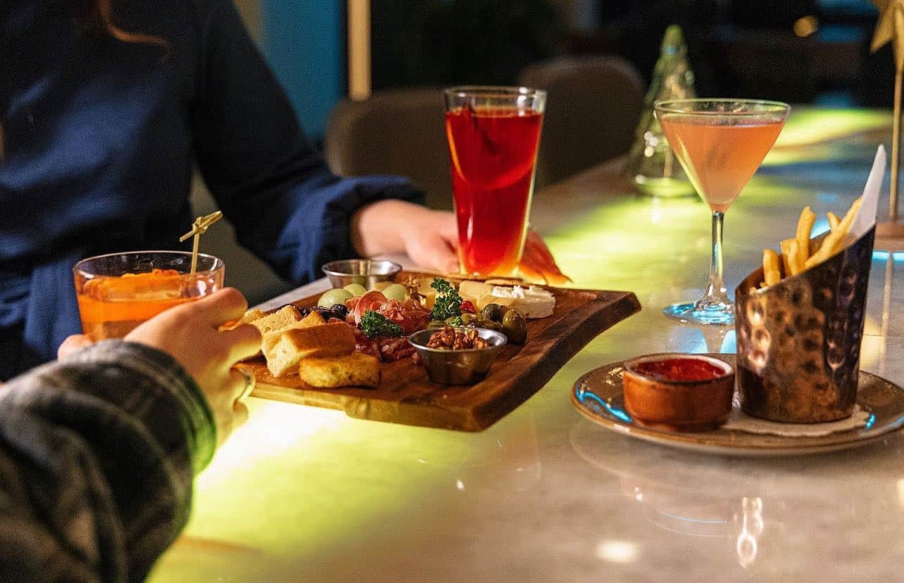 Kennedy Rooftop in Wicker Park Chicago Happy Hour HHRevolution