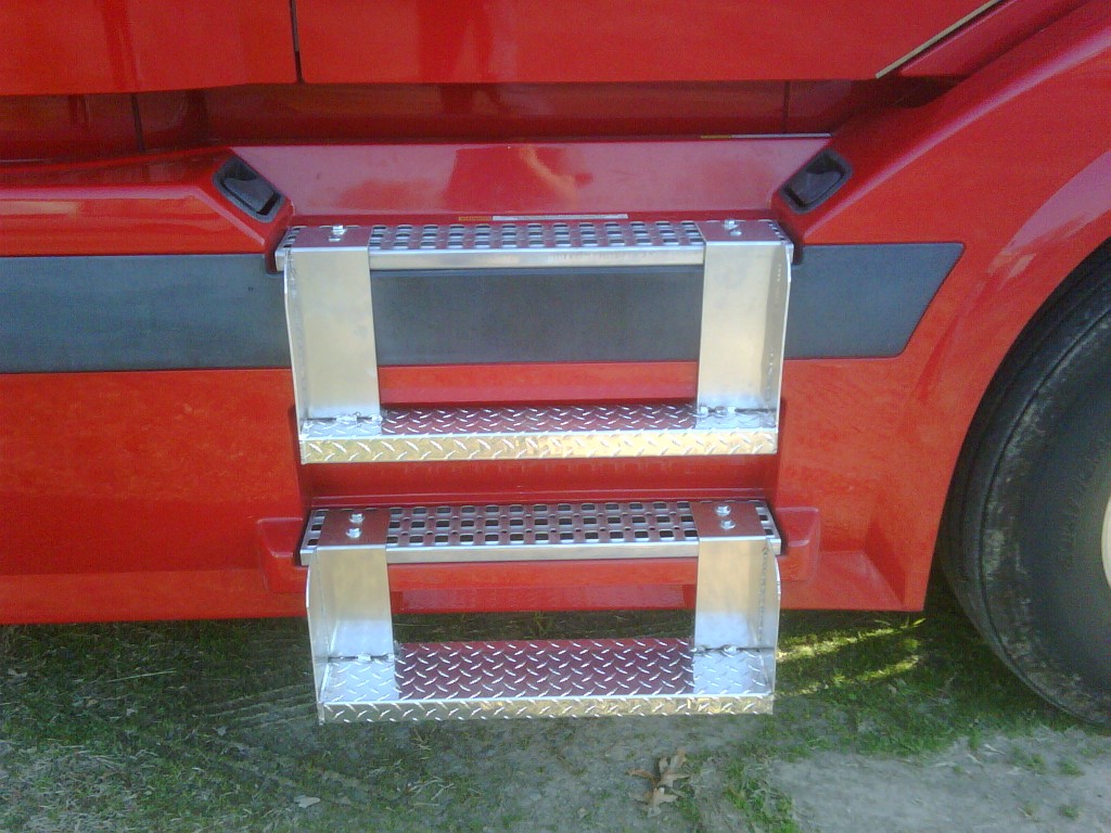 Step Extensions | Heavy Haulers RV Resource Guide