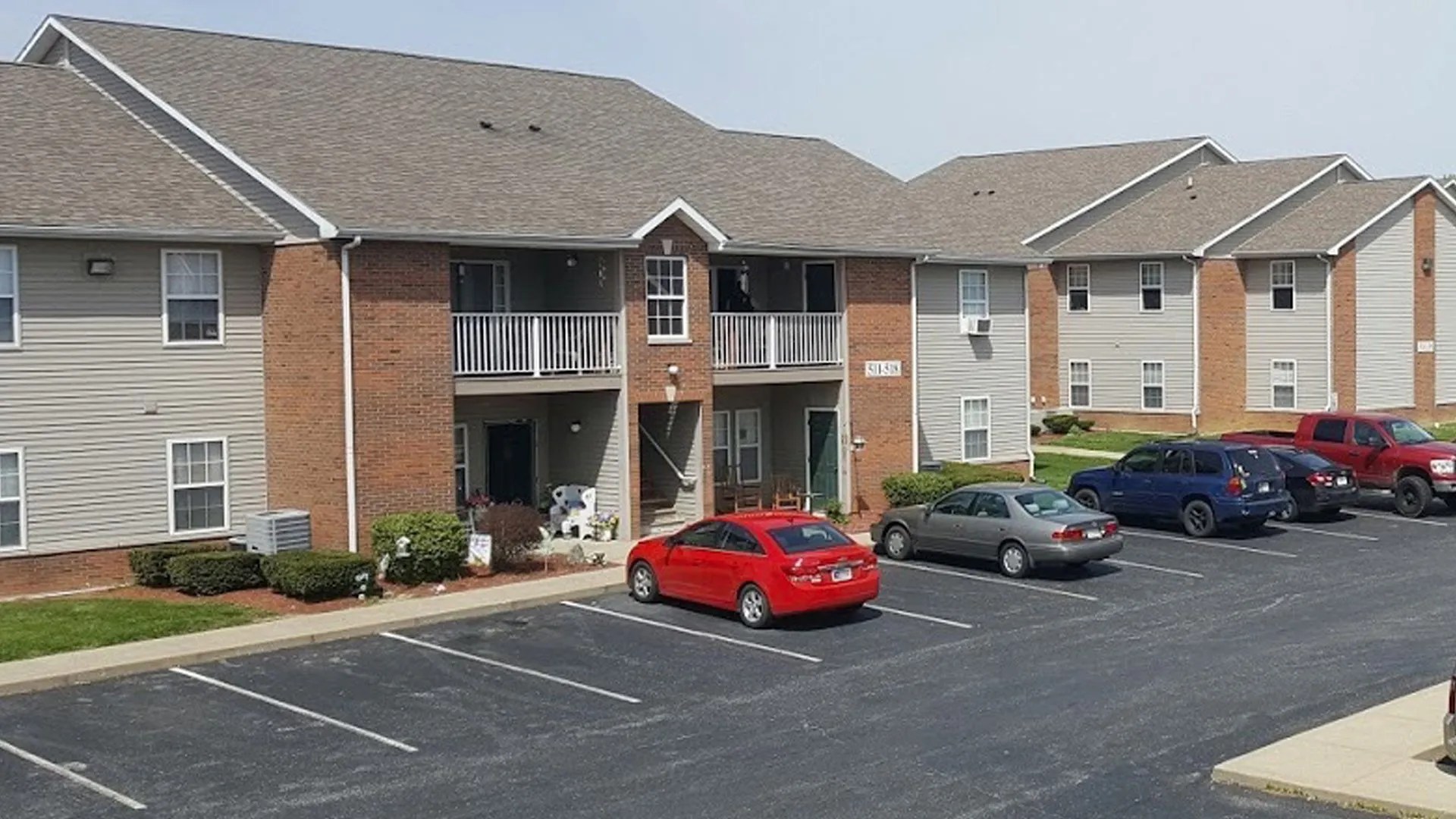 Home Valley Court Apartments