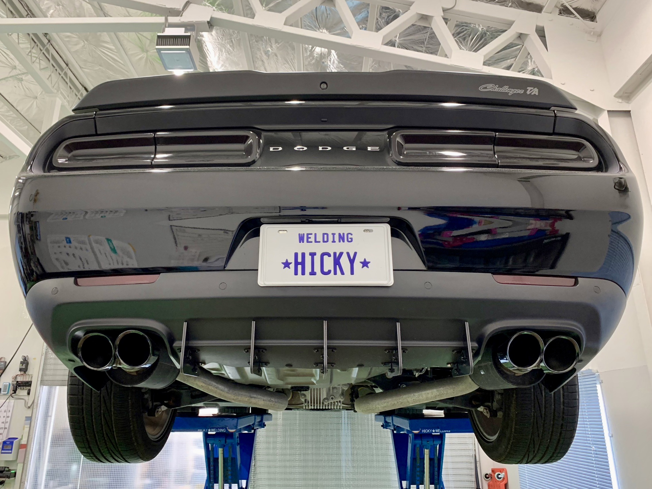 Dodge Challenger ダッジ チャレンジャー 中間タイコ部分 ストレート化 Part.1 大阪 富田林 カスタムパーツ ワンオフ