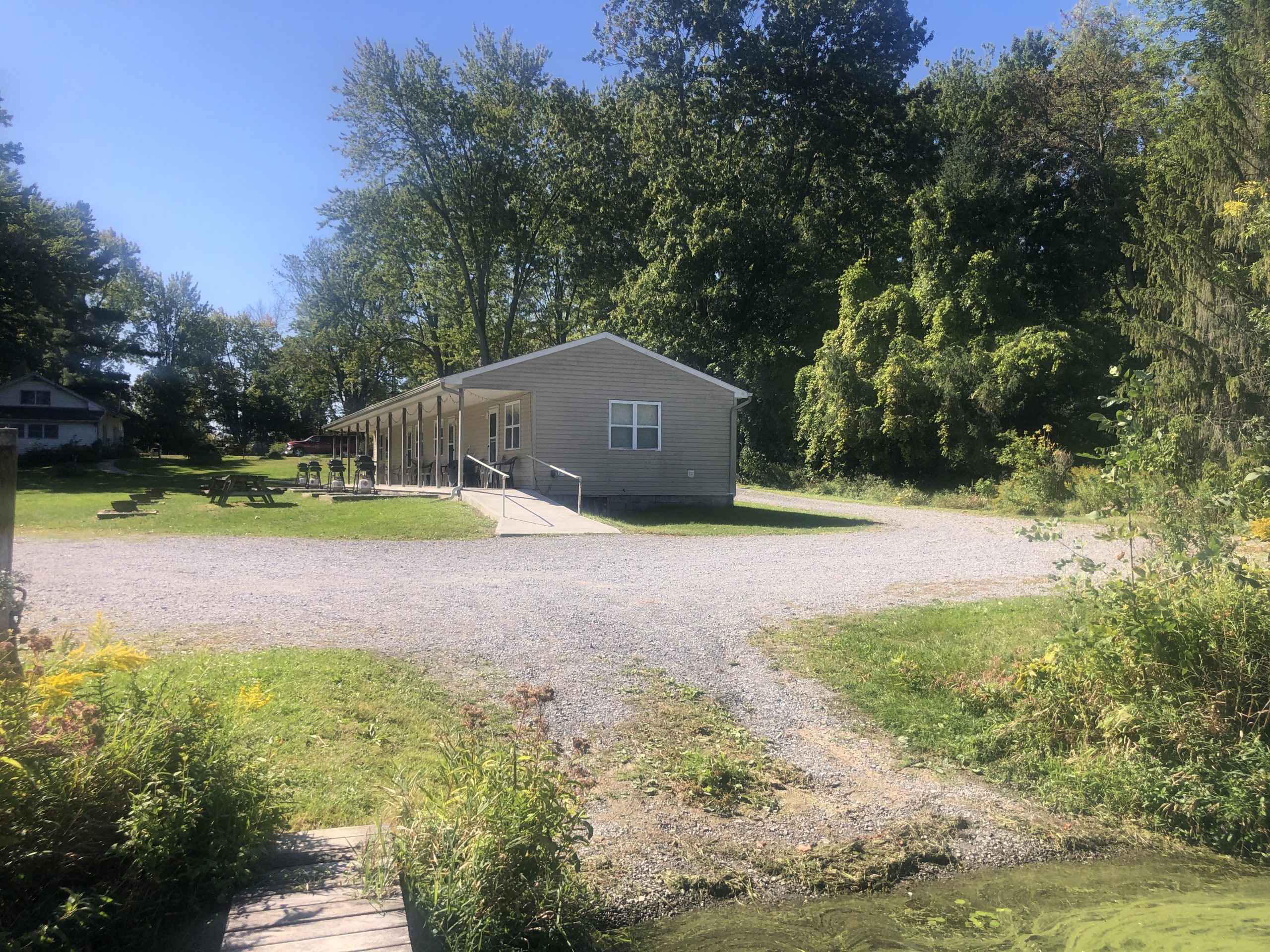 Hidden Harbor In Canastota NY Fish Camp Oneida Lake