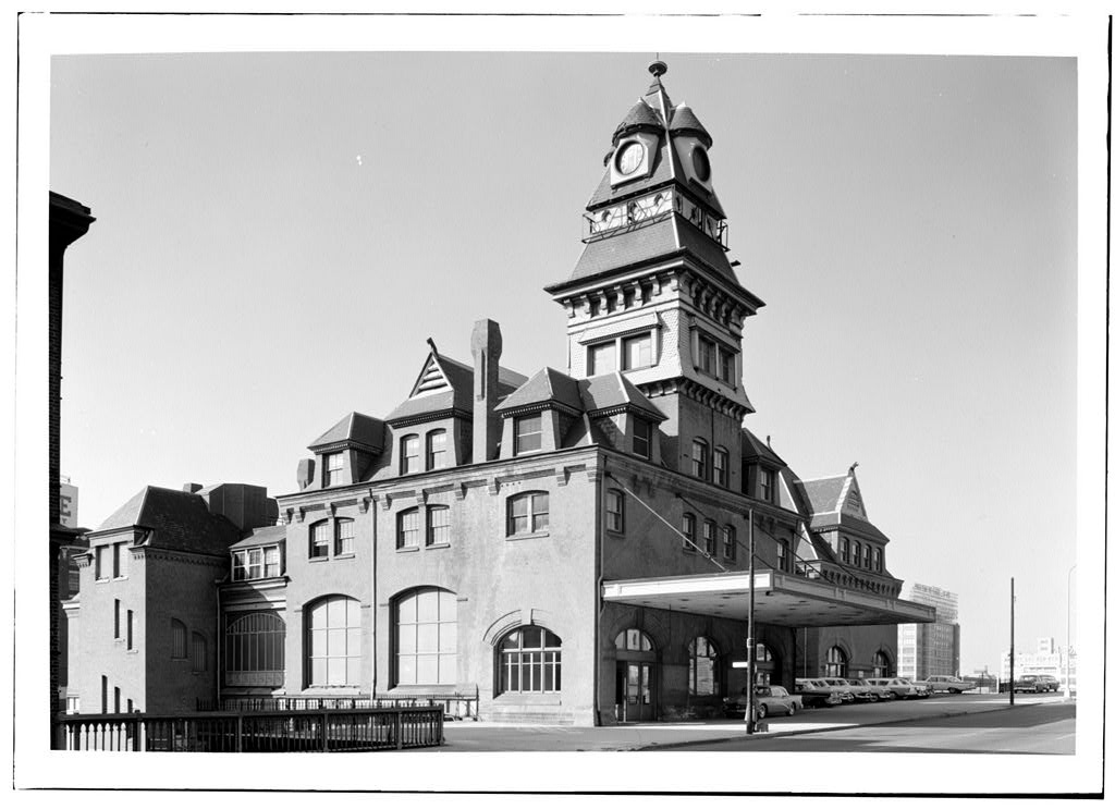B&O passenger station exterior Photo Historic American Building Survey