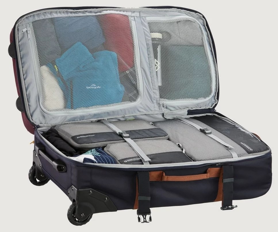 8 of the Best Travel Luggage Brands (EcoFriendly) Hidden Lemur