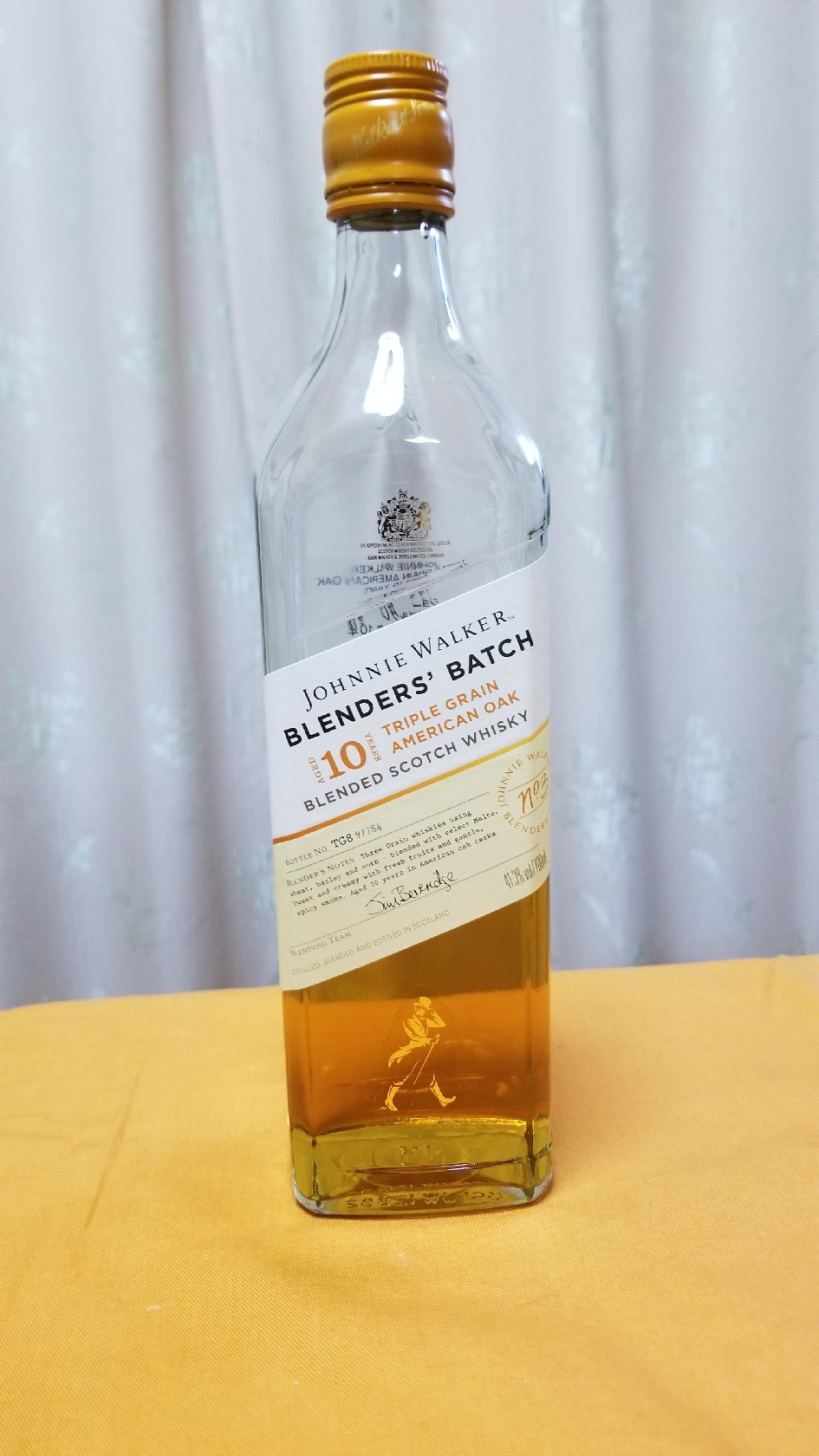ジョニーウォーカー10年 ブレンダーズバッチ トリプルグレーン アメリカンオーク Johnnie Walker 10 Year Old