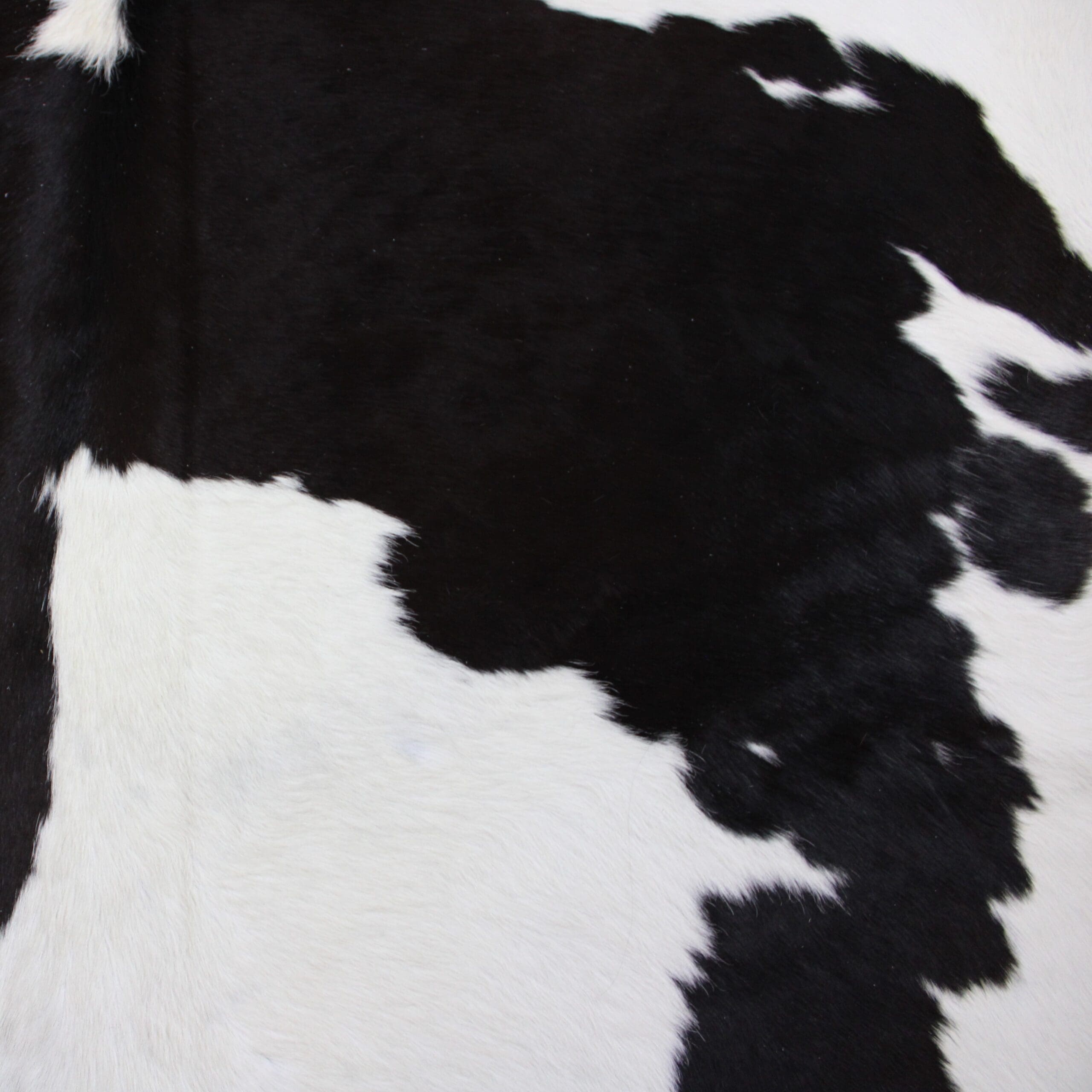 Cowhide Rug Black and White C00720 Hide Rugs