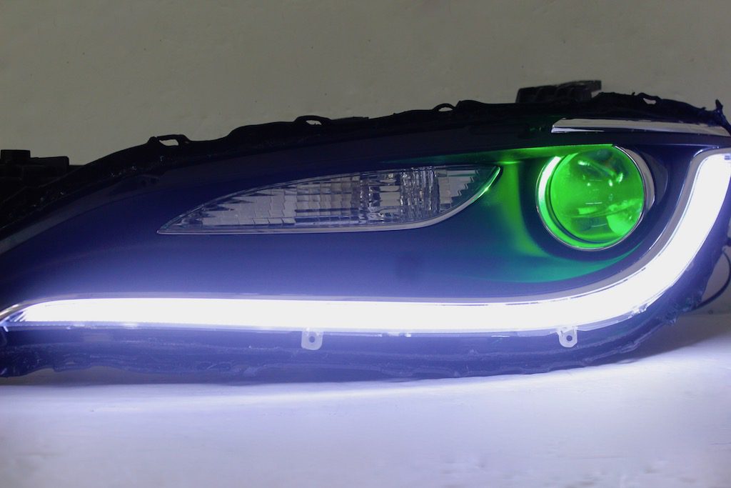 20152018 Chrysler 200 LED Retrofit Customized Headlights