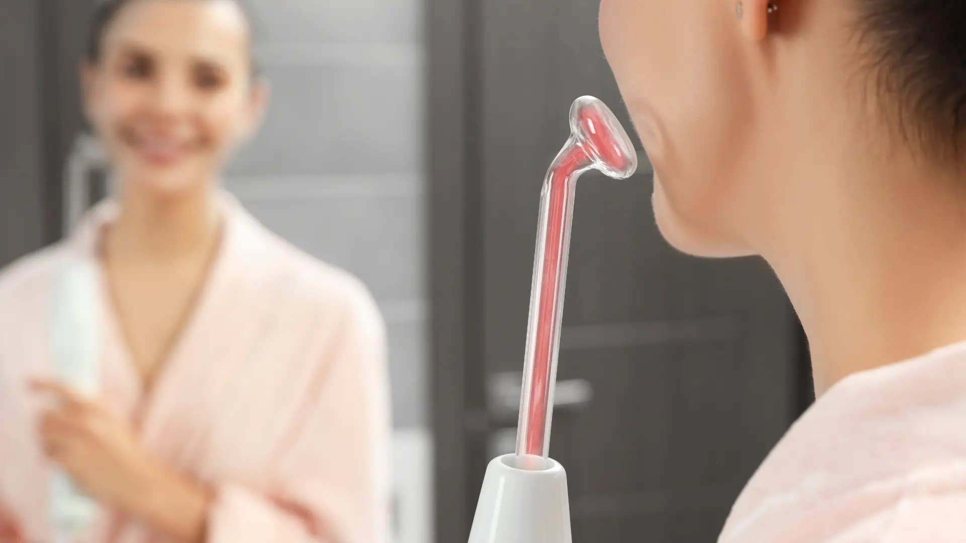 What is High Frequency Facial? Working, Benefits & More!