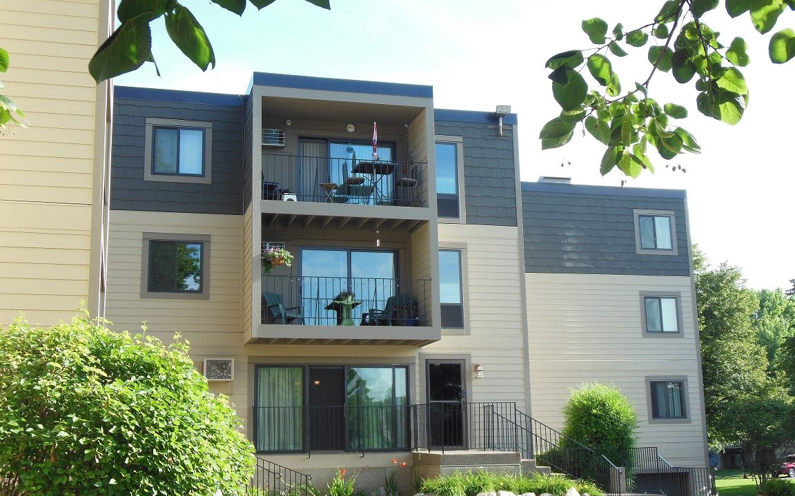 Edina Park Apartments