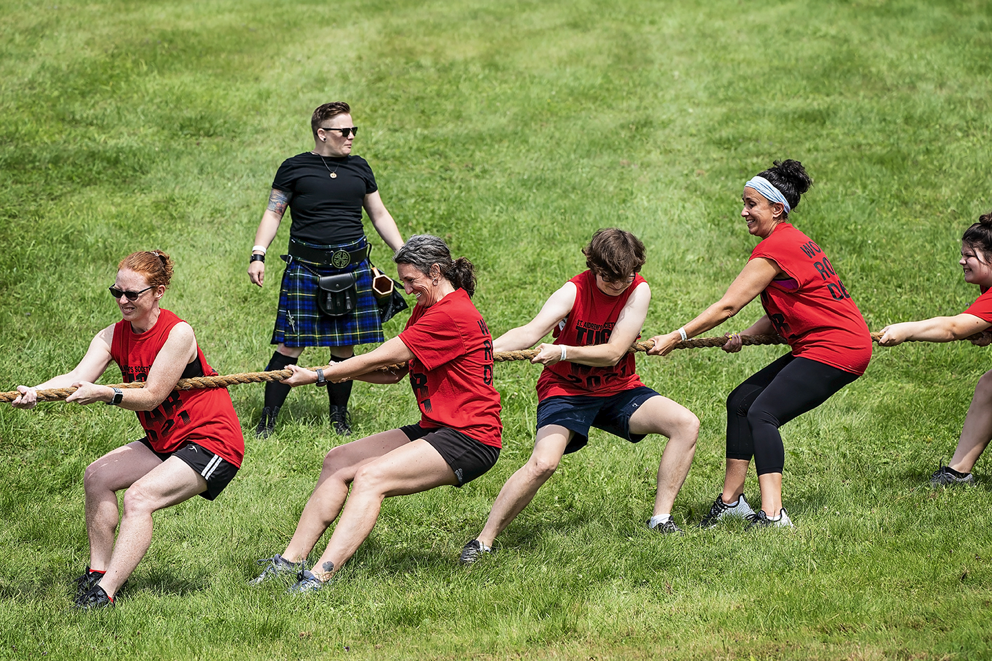 2021 Highland Games Photo Gallery Tug o’ War Highland Games