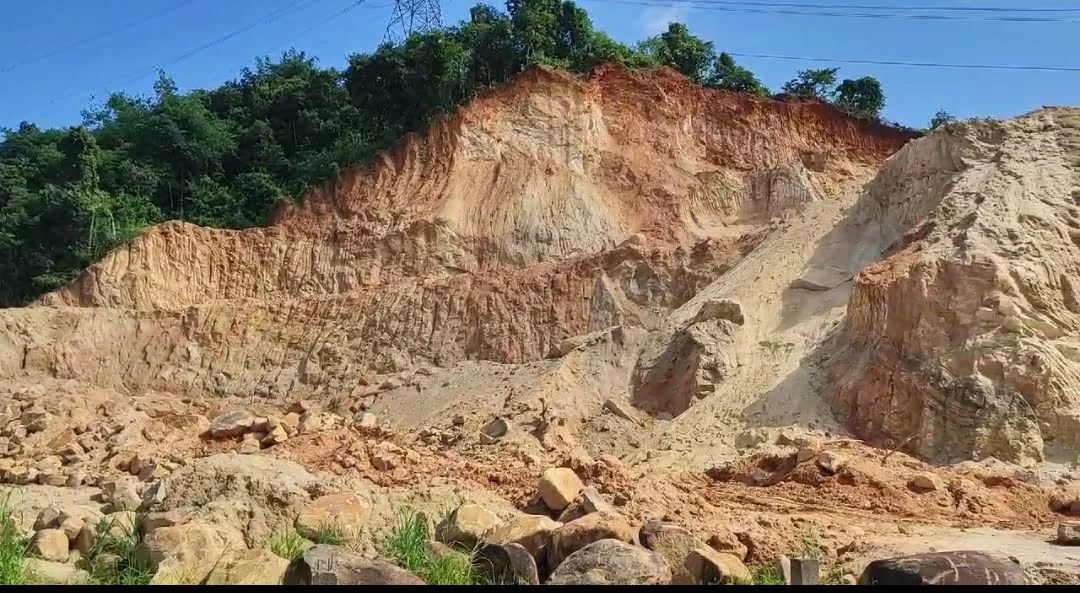 KHADC chief warns against unauthorised land cutting in RiBhoi