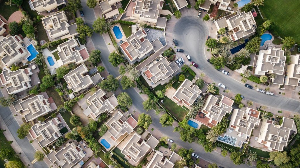 How to Start a Real Estate Website