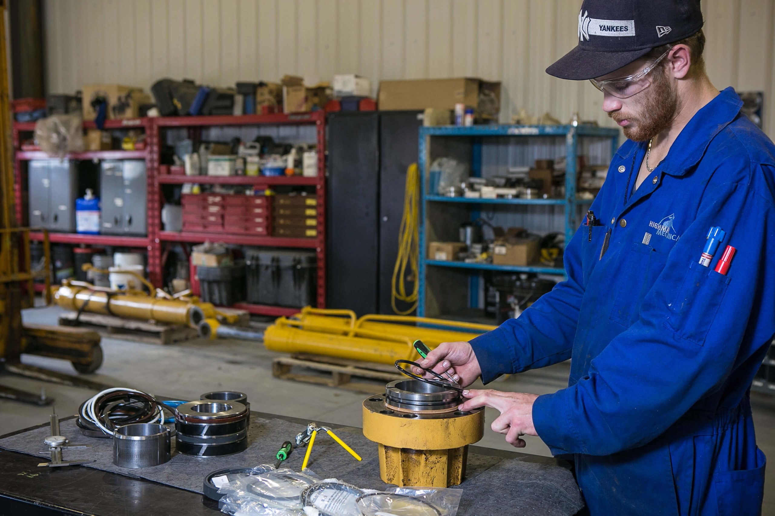 Hydraulic Cylinder Repair Fort McMurray Alberta HighMark Mechanical Inc.