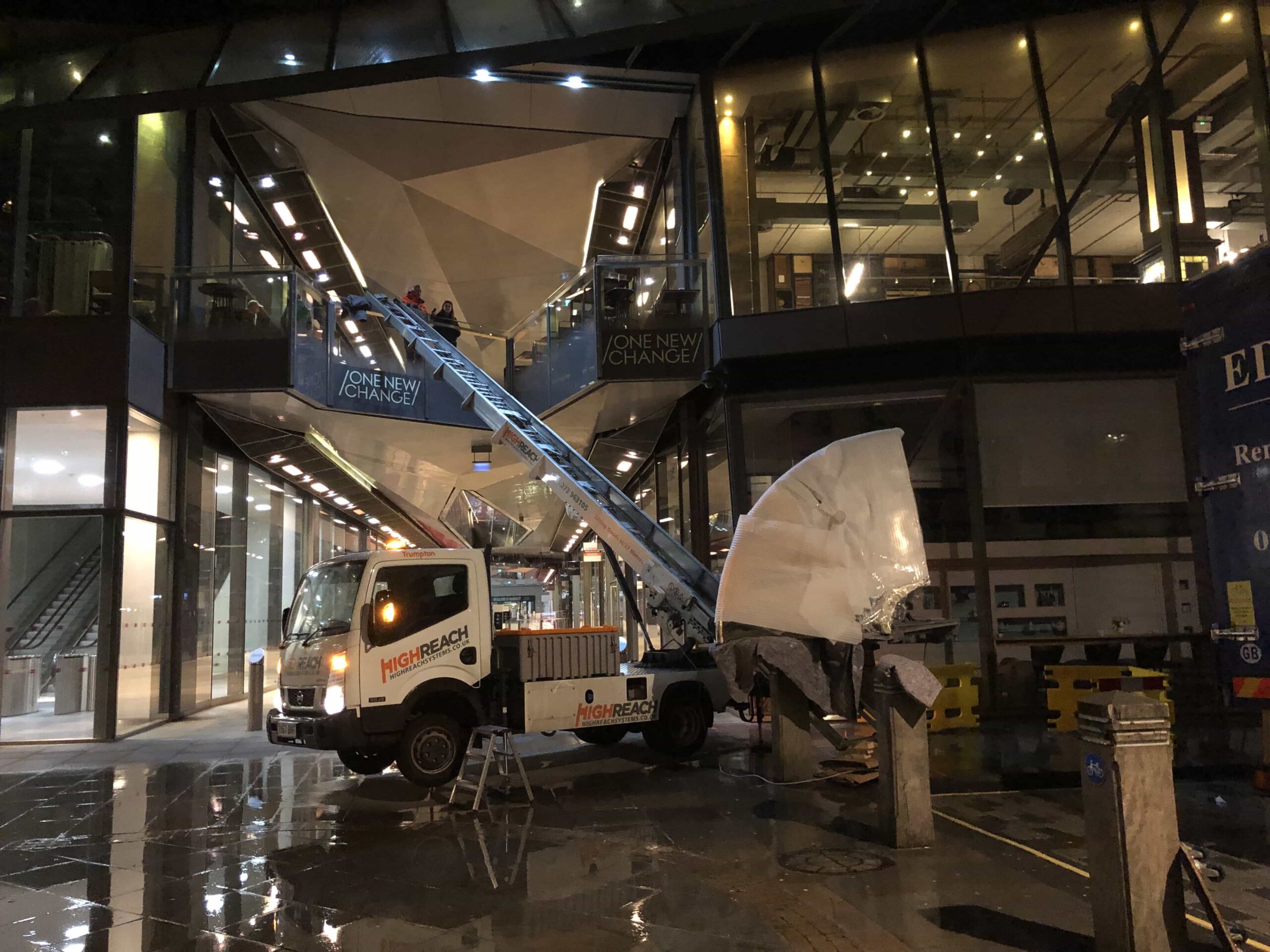 Hoist Hire London High Reach Systems