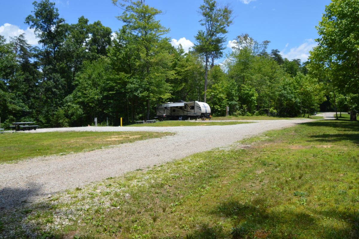 Full Hookup RV Sites Hocking Hills High Rock Hideaways