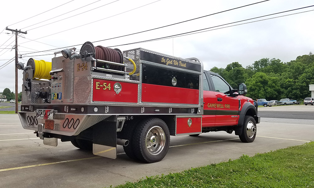 Brush Trucks built on Custom Flatbeds and Service Bodies Highway