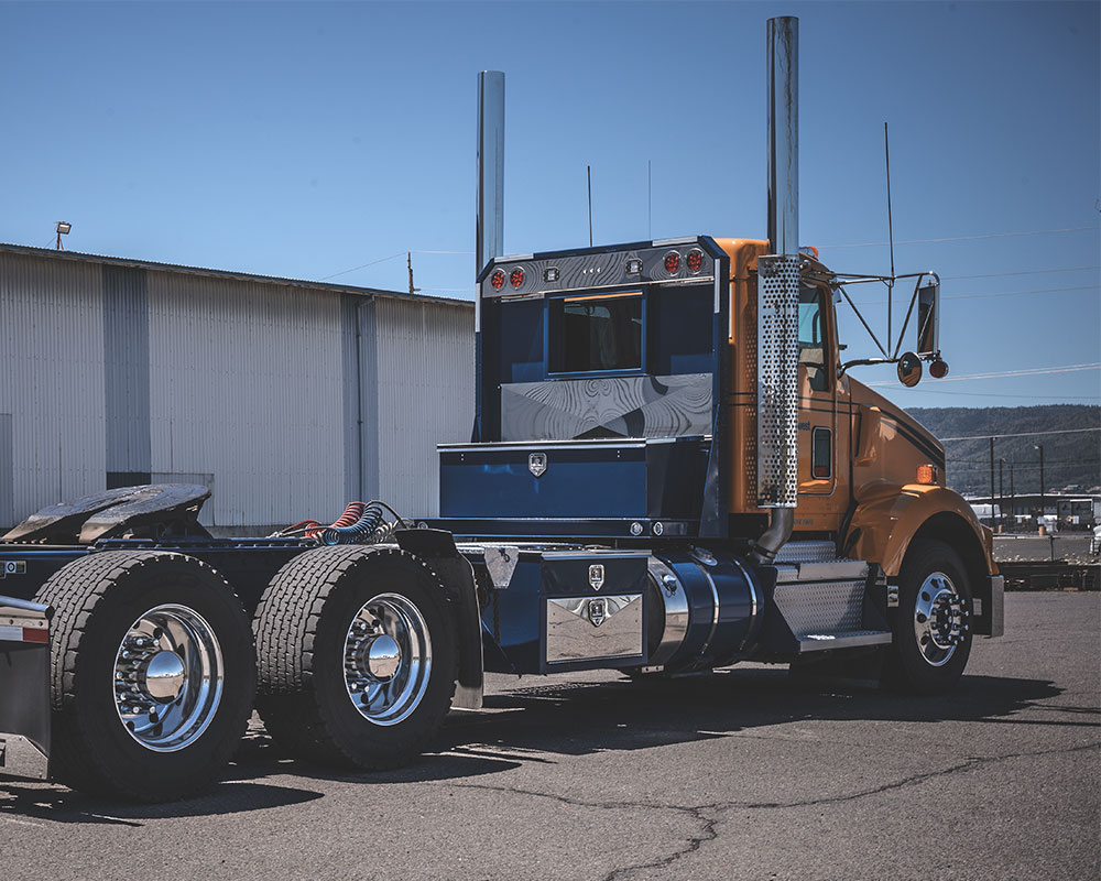 Custom Semi Headache Rack Custom Semi Accessories Highway Products Inc.