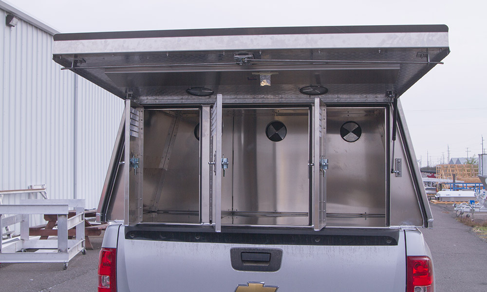Custom Truck Dog Box Custom Specialties Highway Products Inc.