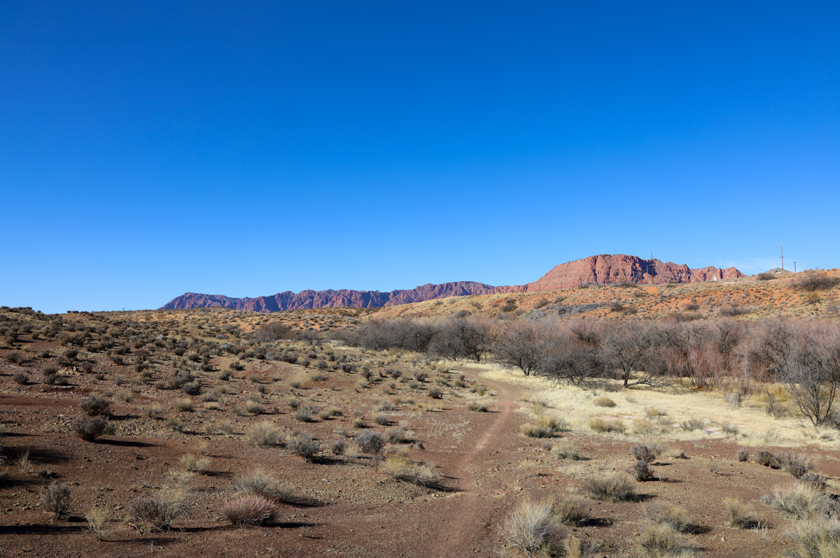Lower Graveyard Santa Clara River Reserve Hike St