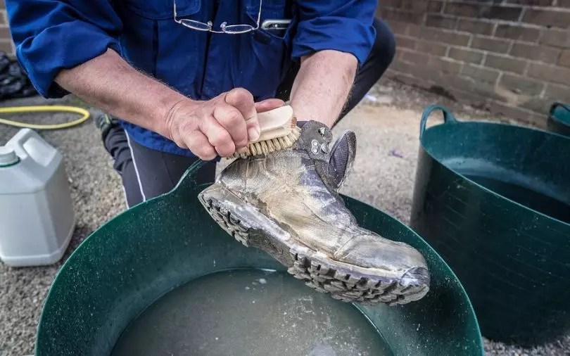 How to Waterproof Boots Getting Rid of The Unpleasant Sensation of Wet