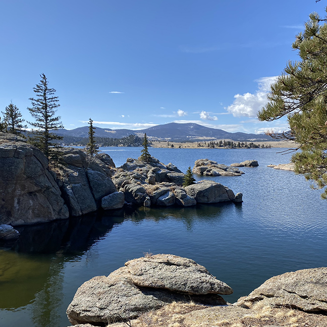 Hiking Trails in Colorado Eleven Mile State Park Loop