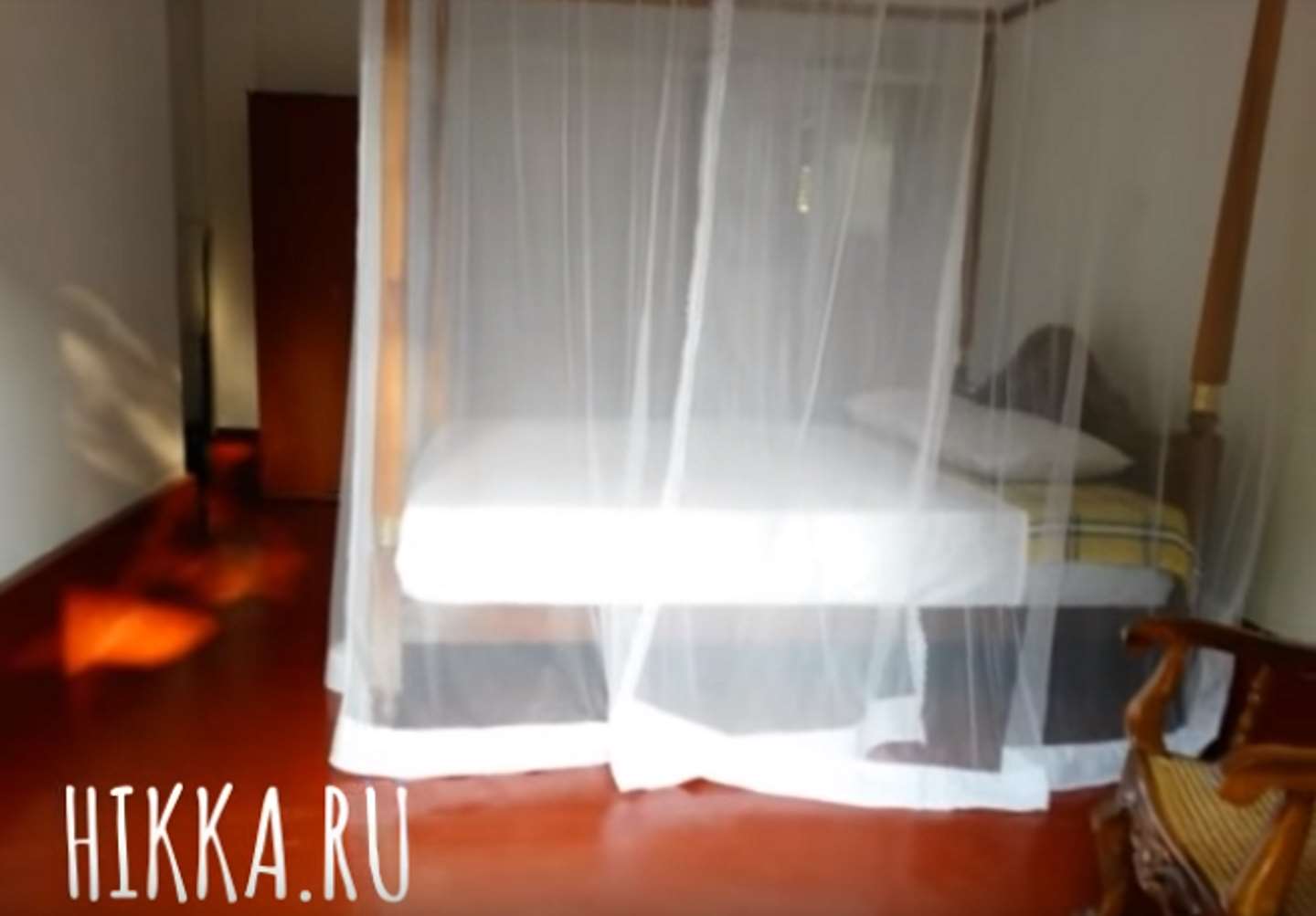 Дом в Хиккадуве с верандой на крыше Hikka.ru