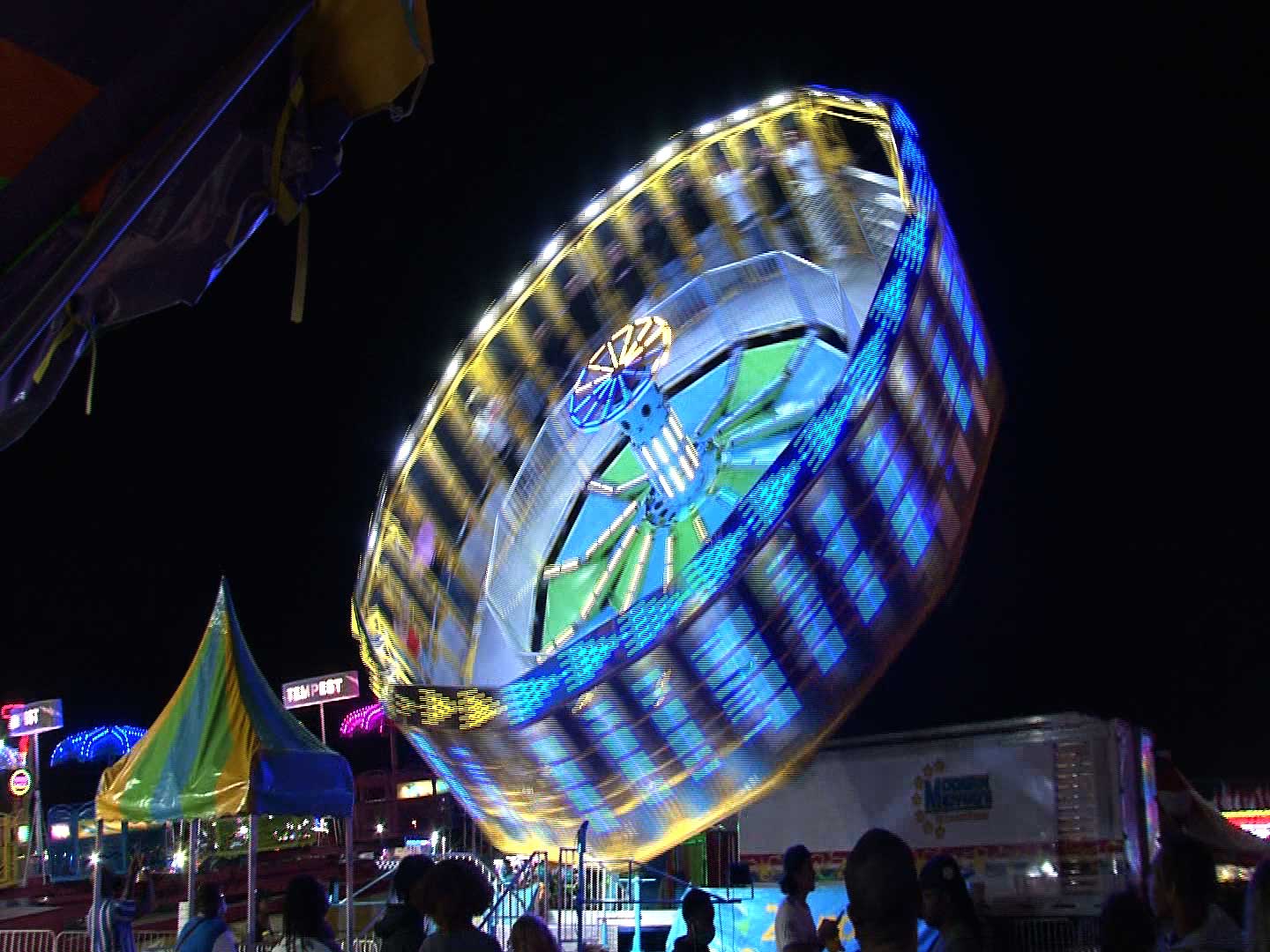 Hildebrand Amusement Rides carnival rides, games and attractions