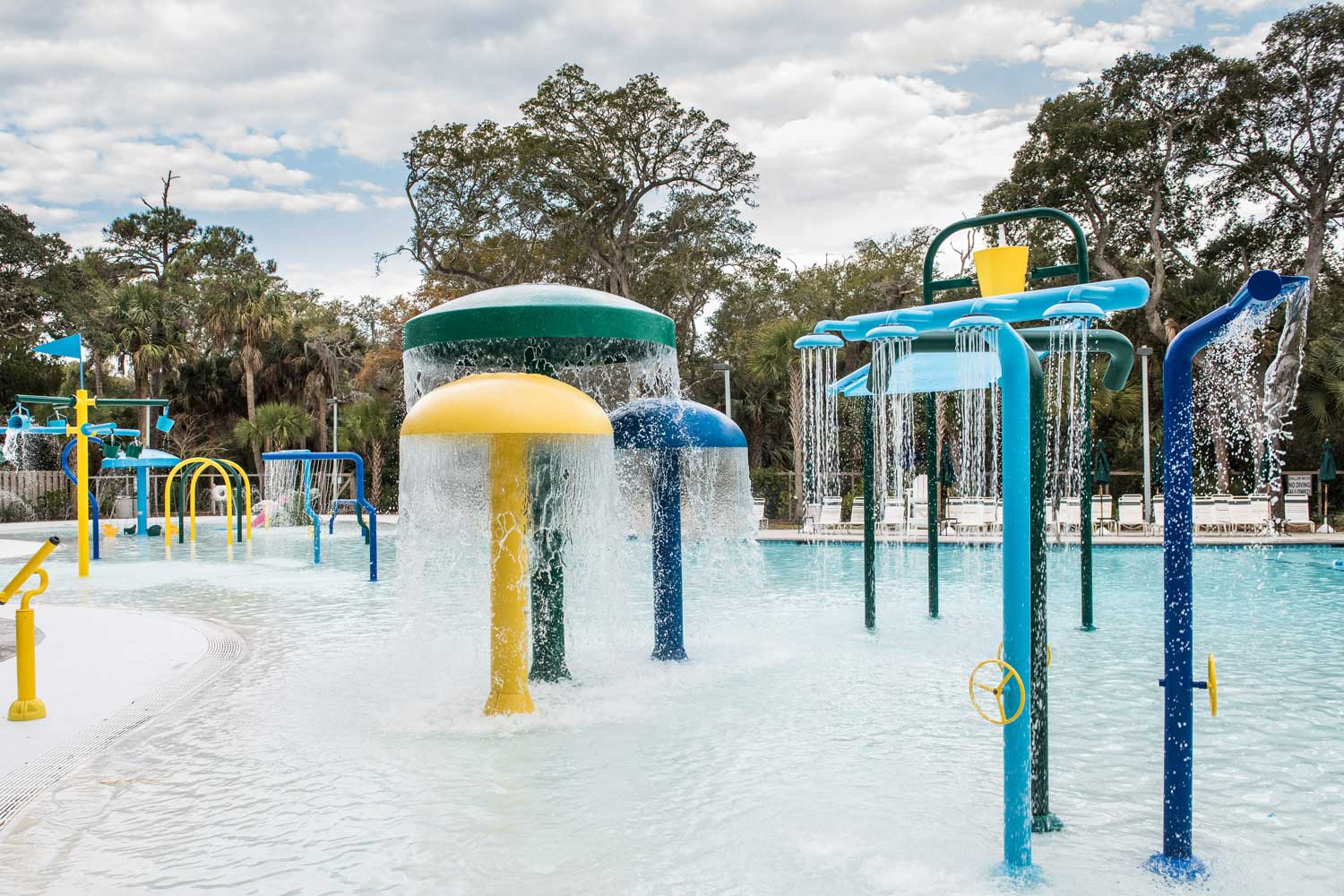 KIAWAH POOL NIGHT HERON & WEST BEACH Hill Construction