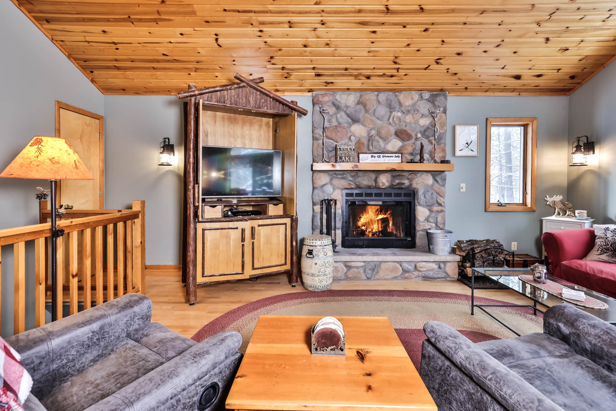 Dragonfly Inn Hiller Vacation Homes