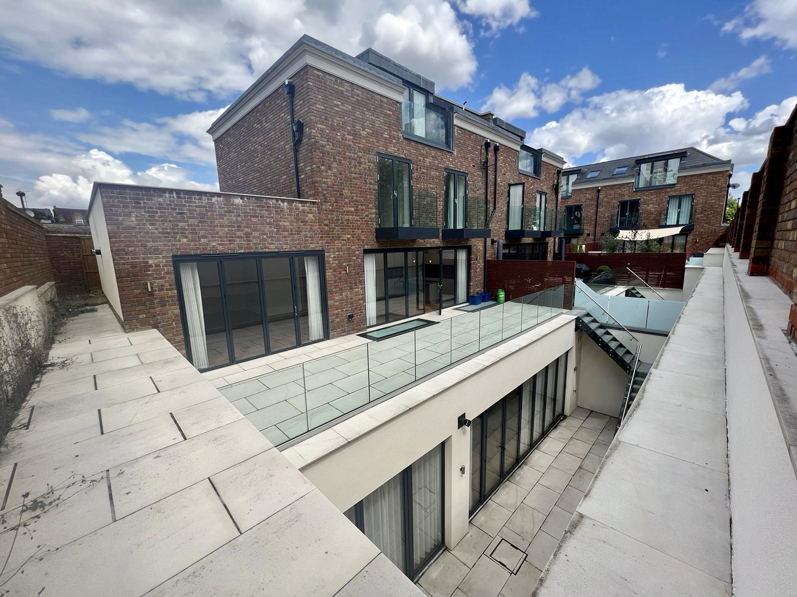 Kings Road, Richmond Hill Hill & Green