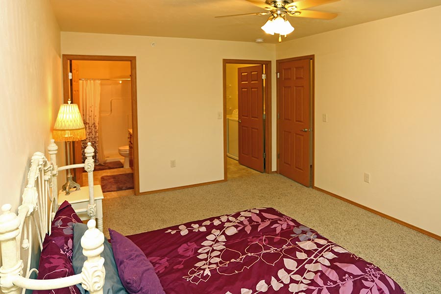 Photo Gallery Hillside Estates In Grafton, Wisconsin