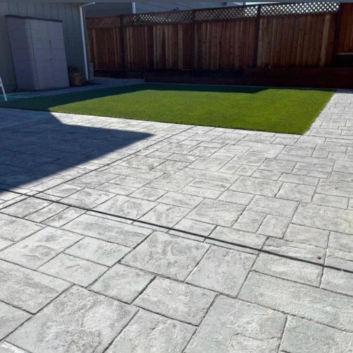 Concrete Install Hills Landscaping Inc.