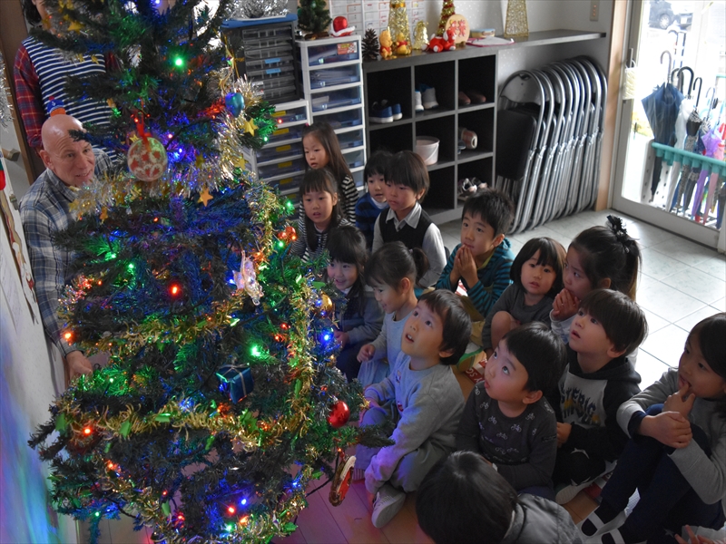 Christmas Tree ヒルトップインターナショナルスクール 熊本 英語 幼稚園