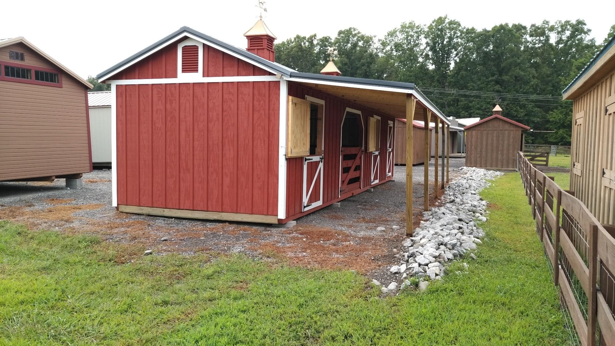 Small Horse Barns in Dickson Nashville, Franklin, Clarksville, TN