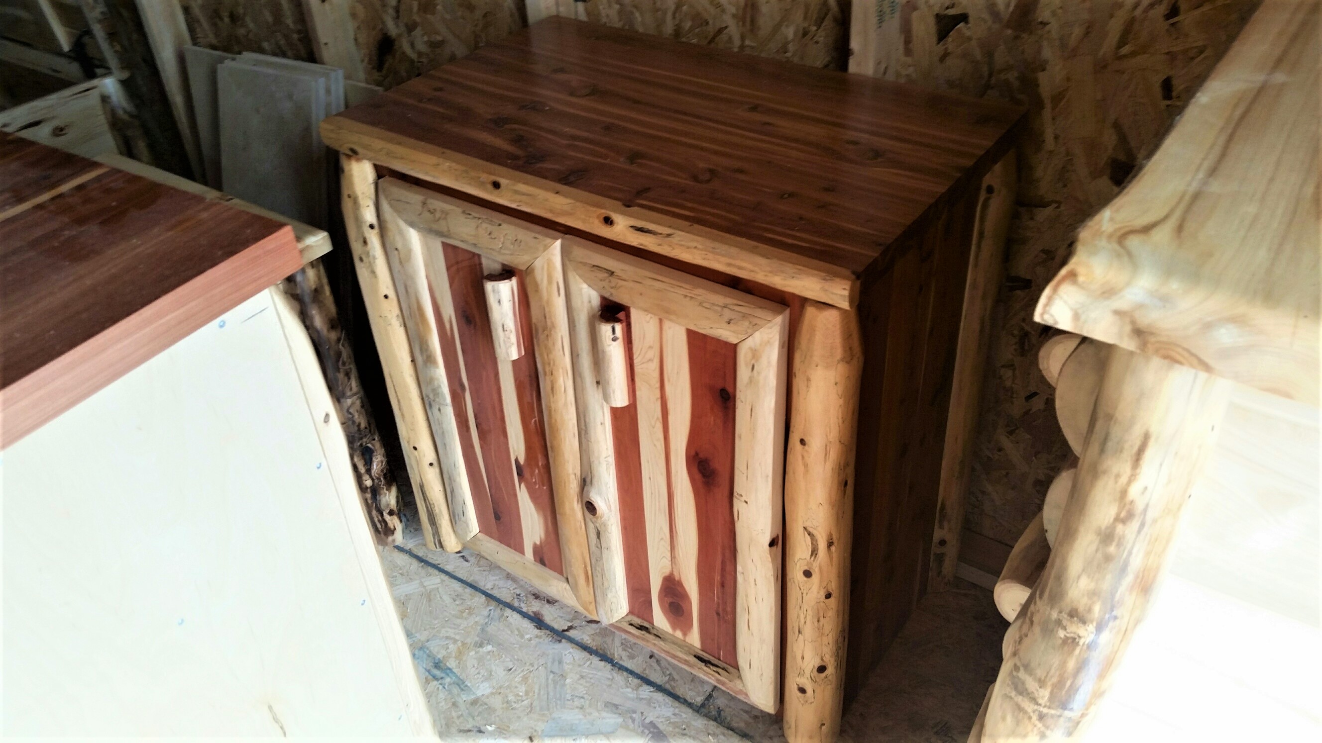 Red cedar double door Factory Built Cabins Modular Cabin