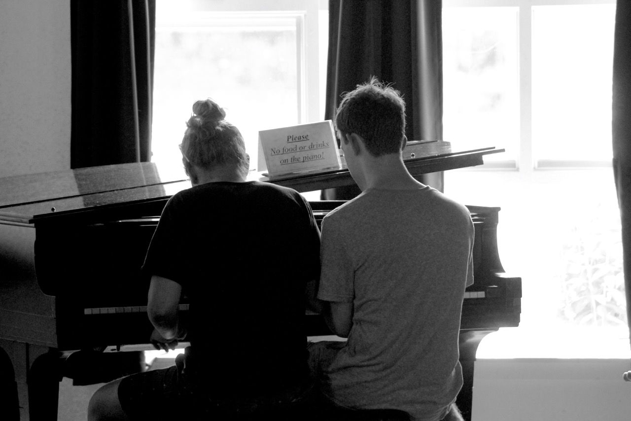 Zoom Hilltown Youth Theatre