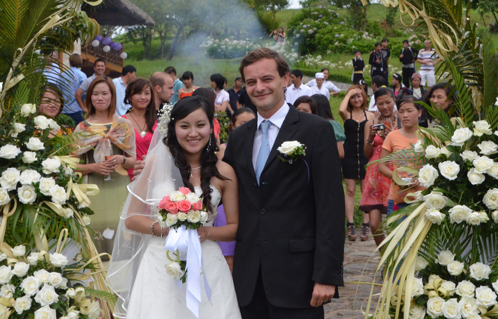 Hmong Culture Marriage Hmong Wedding Dress ZamHmong LLC Hmong wedding / The hmong