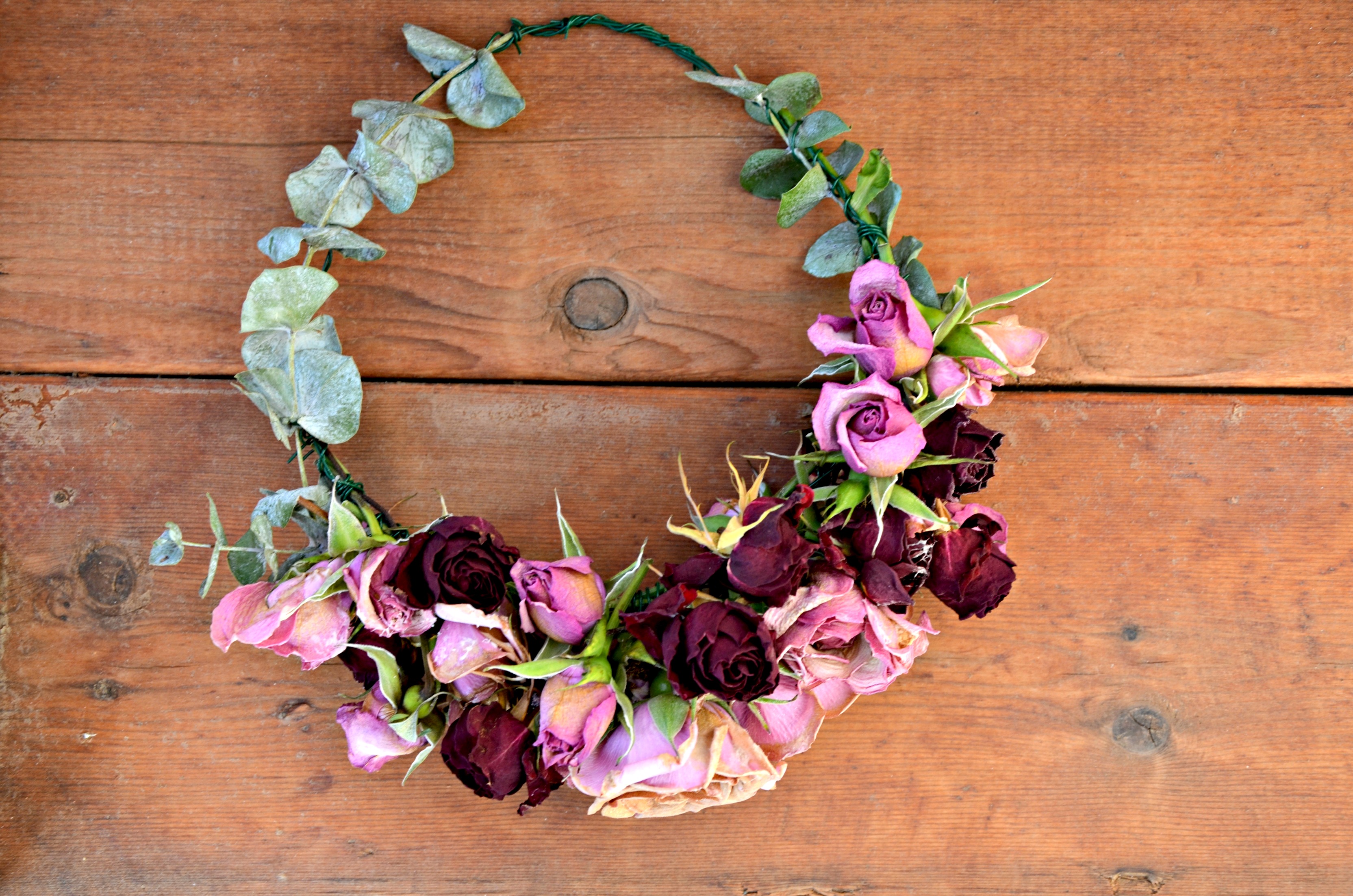 DIY Floral Crown Hi Lovely