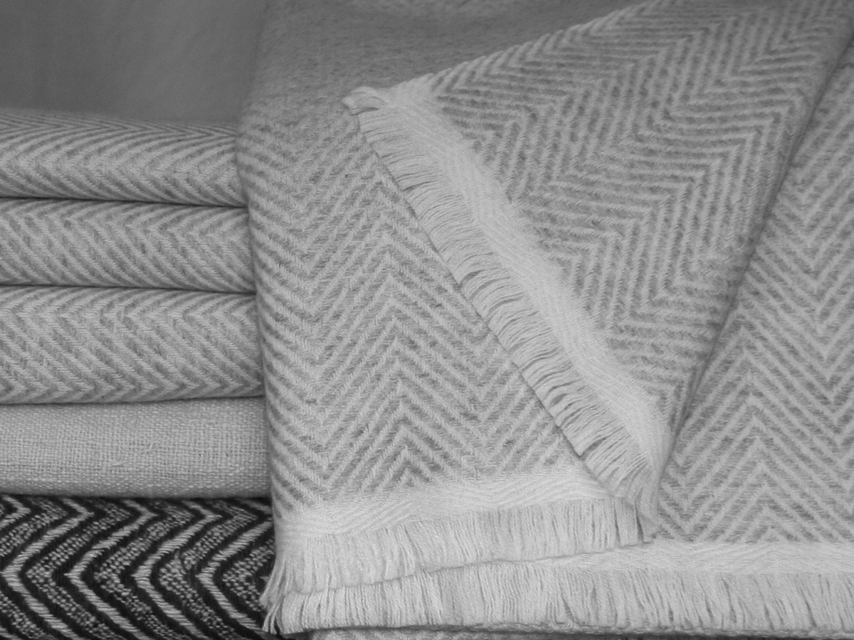 How to Identify the Pure Cashmere Scarf & Shawl!