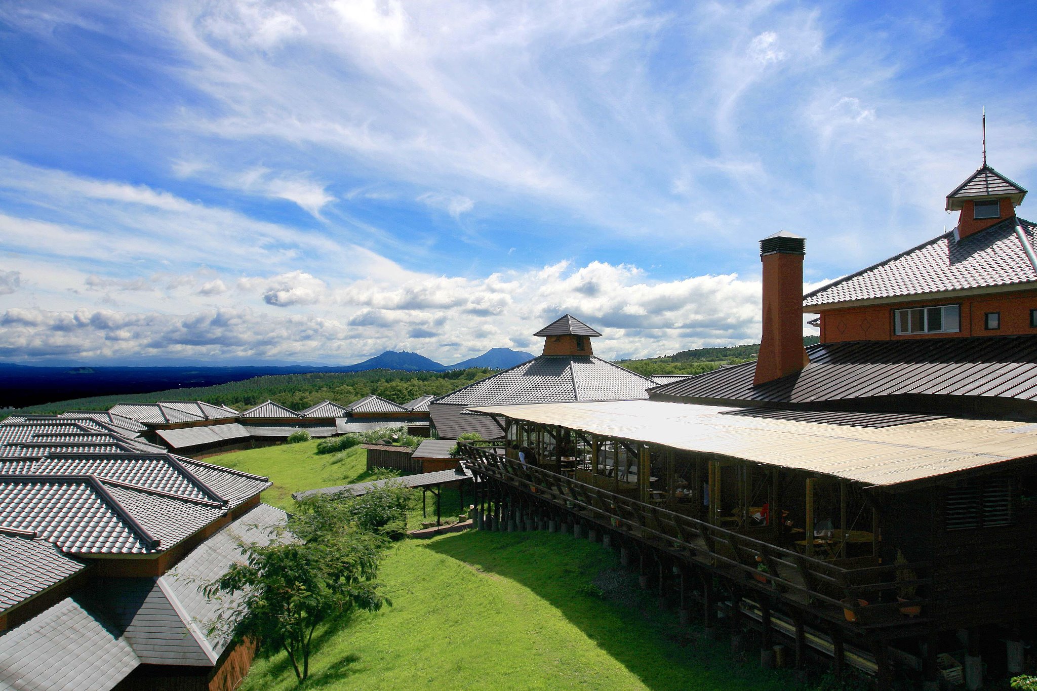 【GoToトラベル支援対象】レゾネイトクラブくじゅうと黒川温泉散策 株式会社柳城トラベルズ