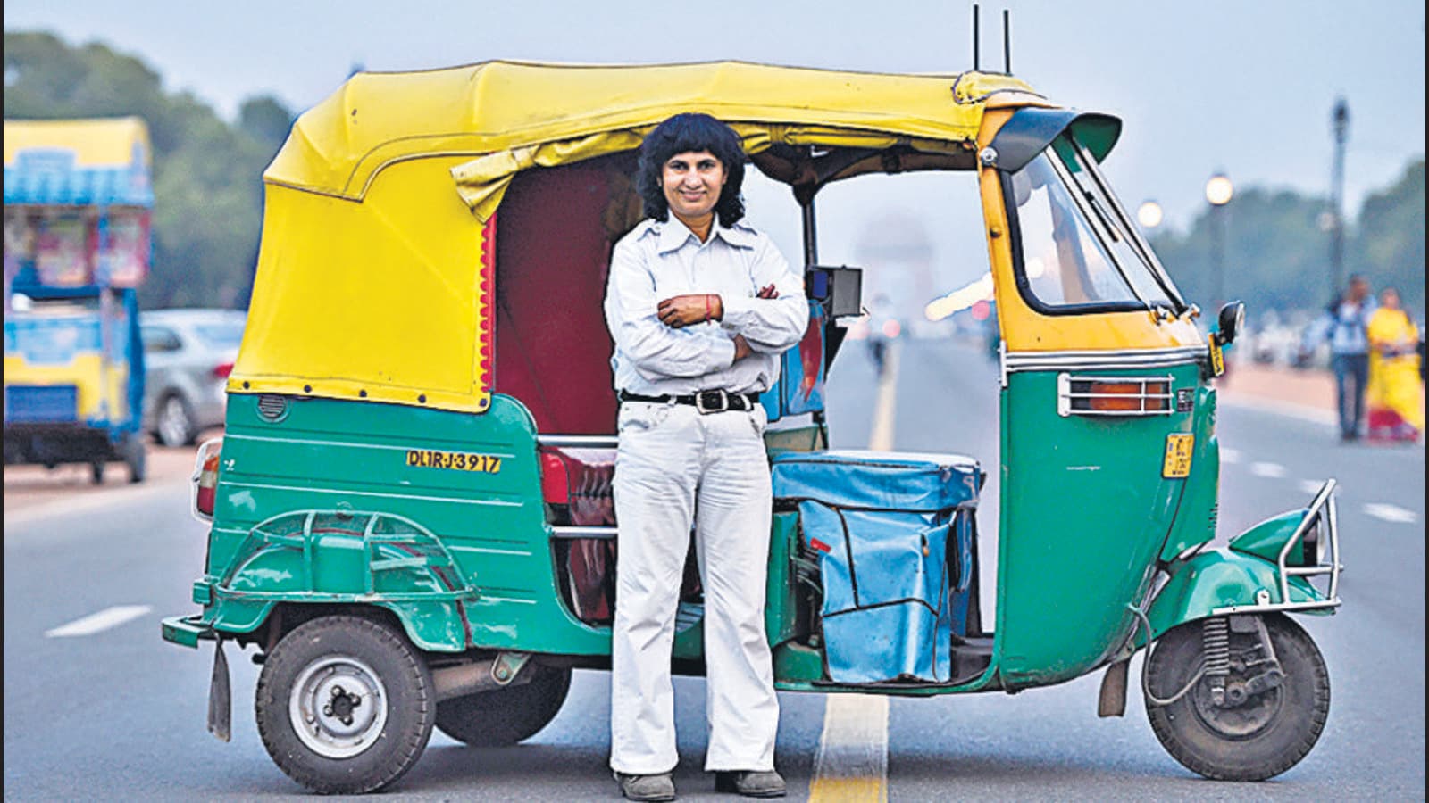 Delhi Auto Rickshaws News दिल्ली सरकार ने सभी ऑटोरिक्शों में GPS