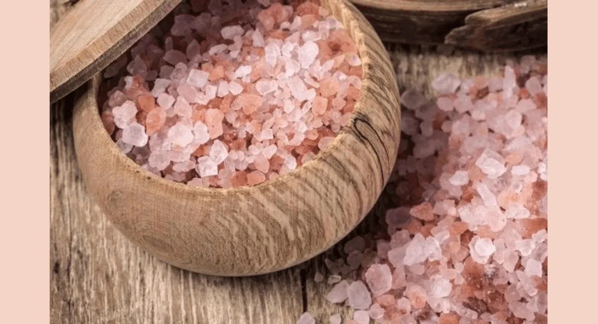 नहाने के पानी में सेंधा नमक के फायदे 8 Benefits Of Rock Salt Hindi