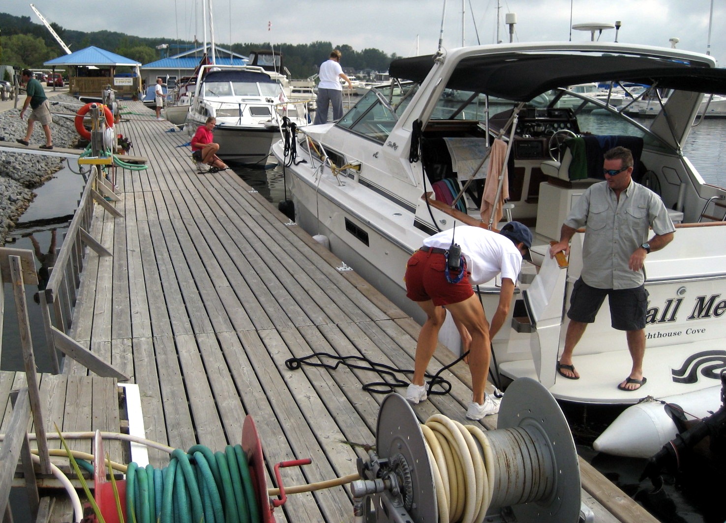 Full Service Fuel Dock at Hindson Marina in