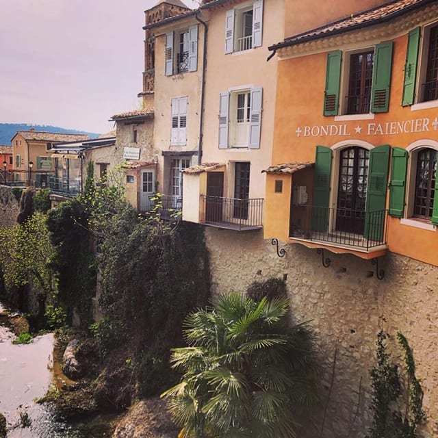 La Petite Maison features Paris Market right here in Hingham! Hingham