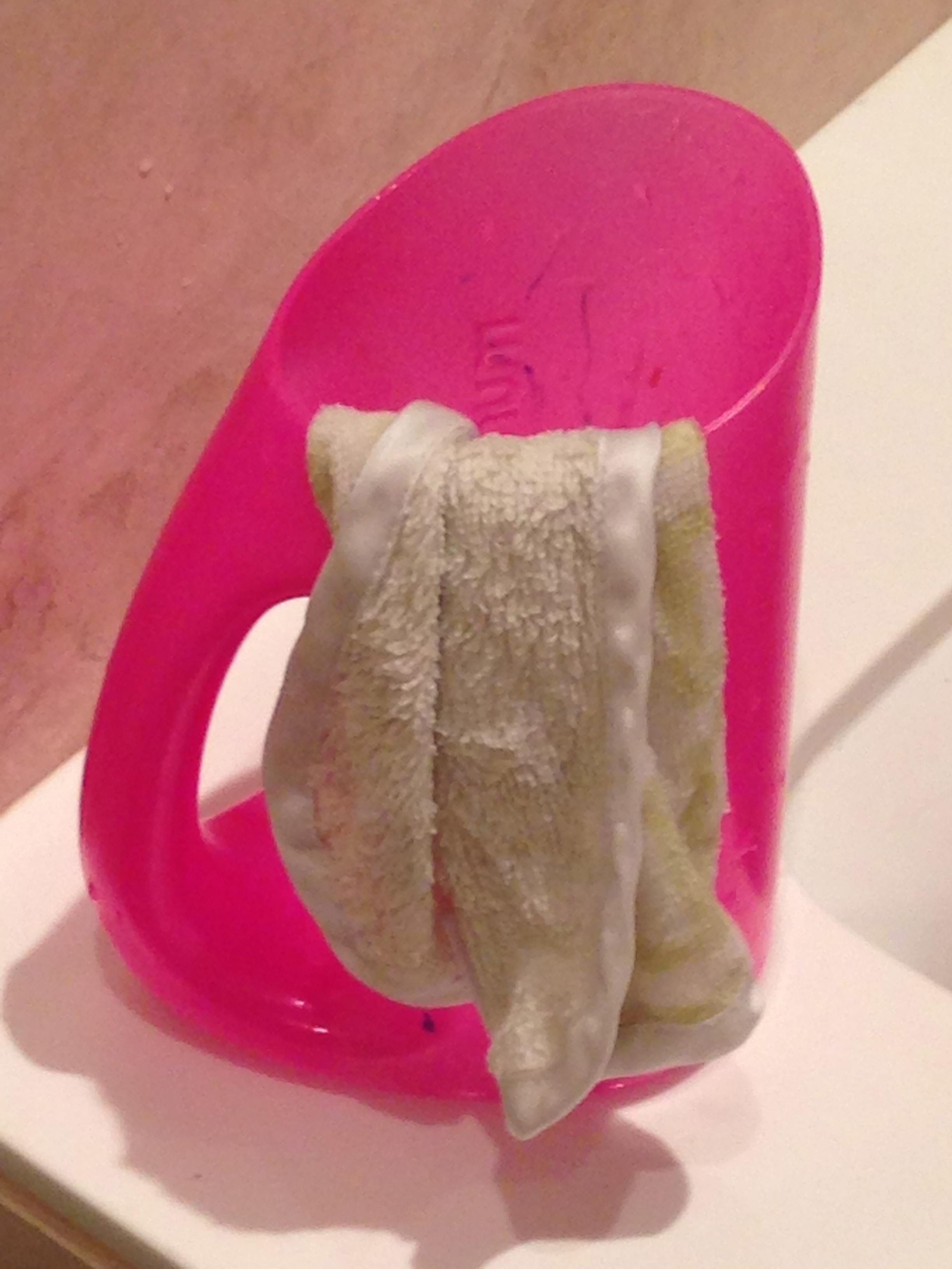 Today’s Hint How to (Frugally) Keep Eyes Dry During Bath Time Hint Mama