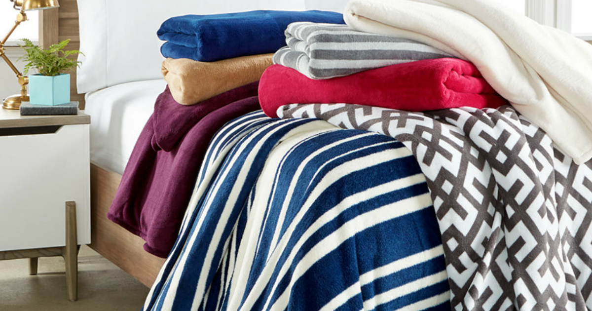 20 Off 50 Purchase = 2 Soft Fleece Blankets & 2 Tommy Hilfiger Pillows Just 31.56