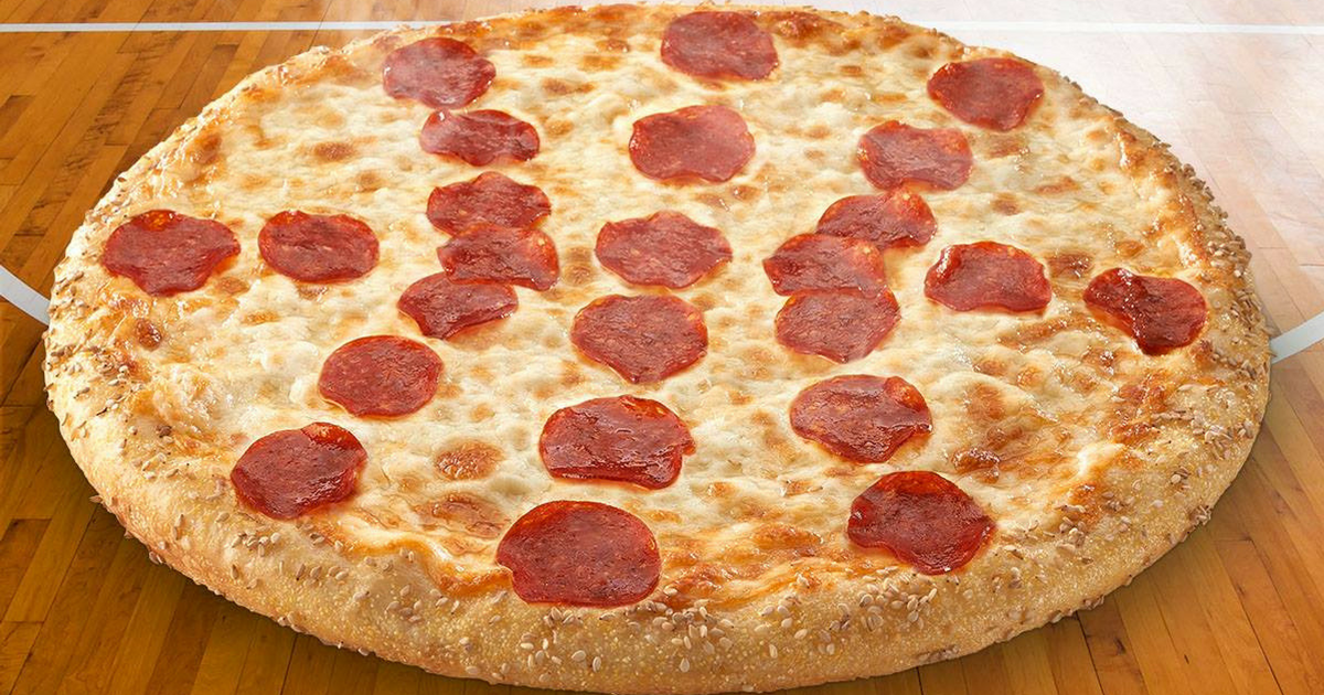 Hungry Howie’s Medium Pizza Only 4¢ w/ Large Pizza Purchase = TWO