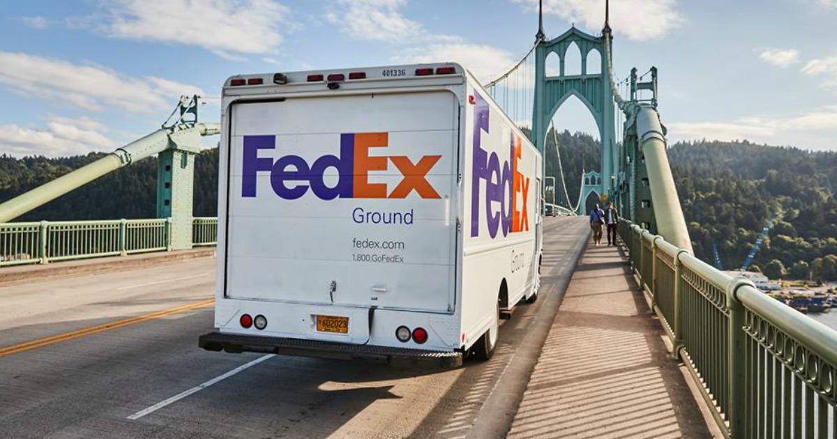 Should I Use USPS, UPS, or FedEx? We Did a Shipping Cost Comparison