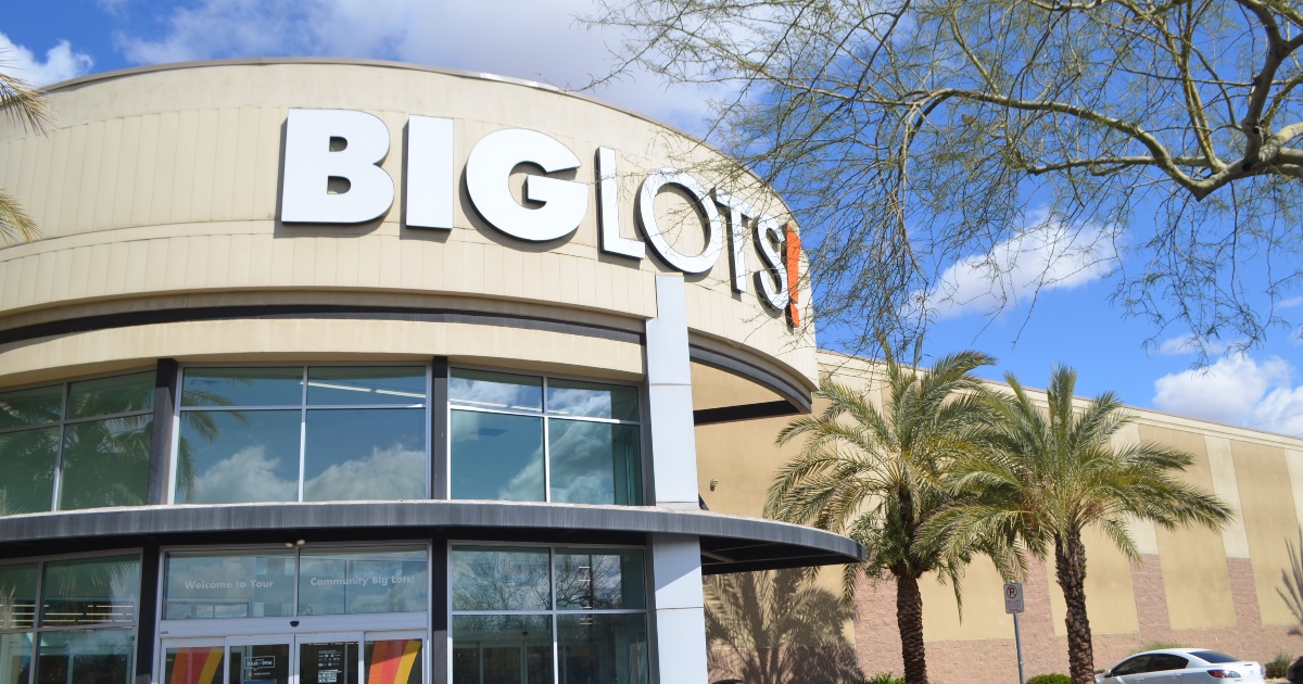 15% Off All Big Lots Purchases For First Responders, Medical Workers, And Military