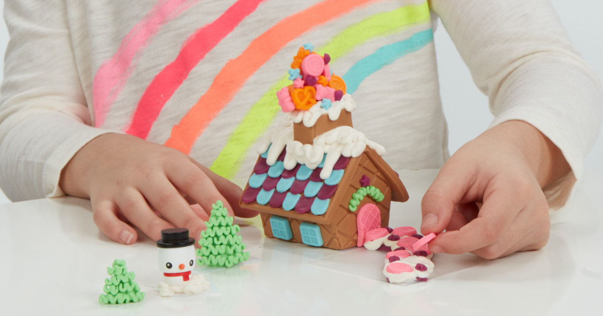 PlayDoh Builder Gingerbread House Kit Only 9.99 on Amazon