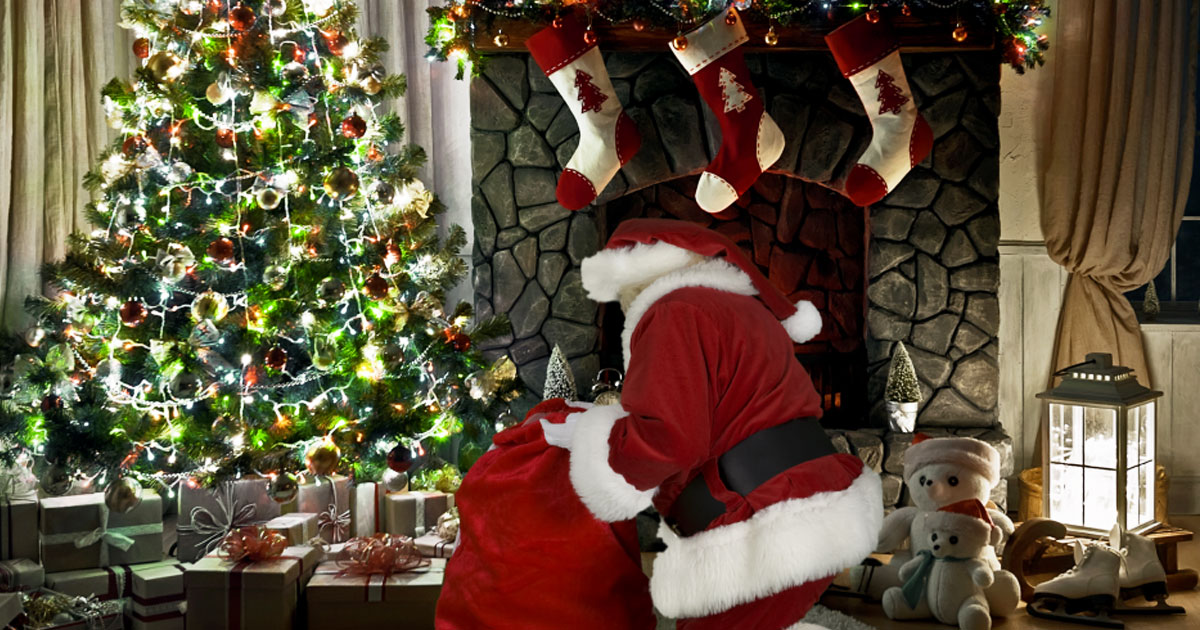 Put Santa In Your Living Room Picture Baci Living Room